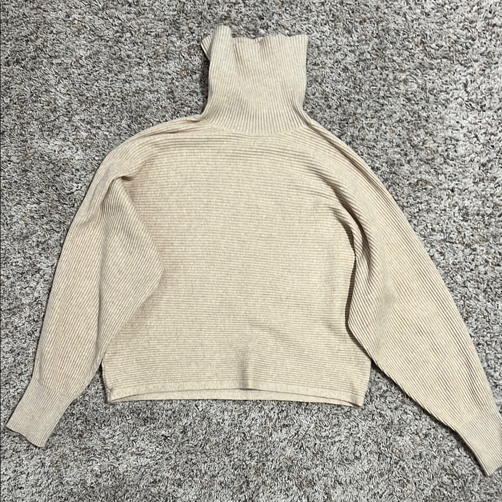 Old Navy Cream Cowl Neck Sweater Knit
